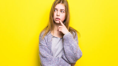 چرا گاهی احمقانه ترین کارها را انجام می دهم